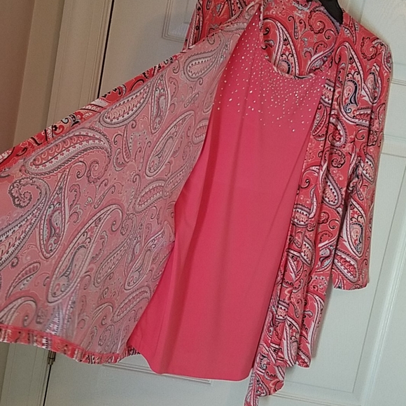 Blouse - Picture 2 of 4